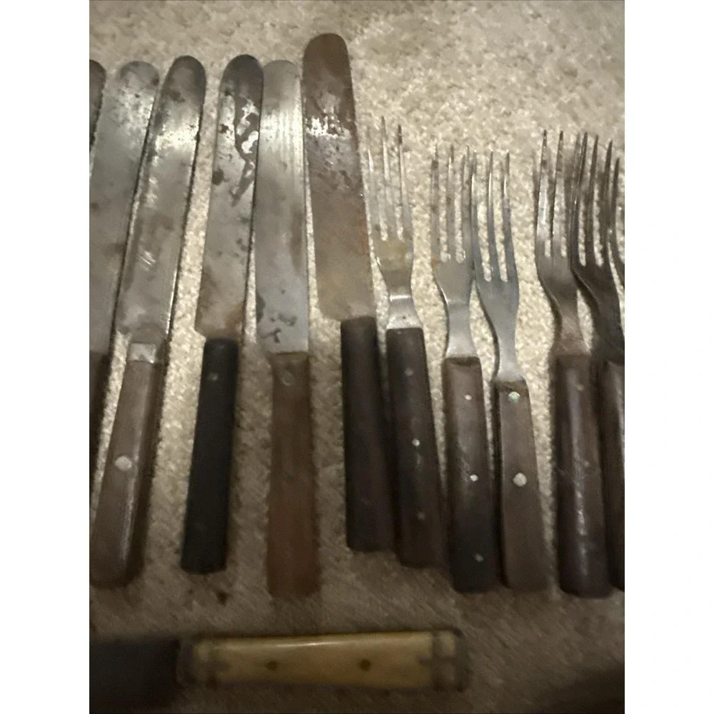 Antique 28 Forks Knives Civil War‎ 1800s Wood Bone Handles Primitive Reenactment
